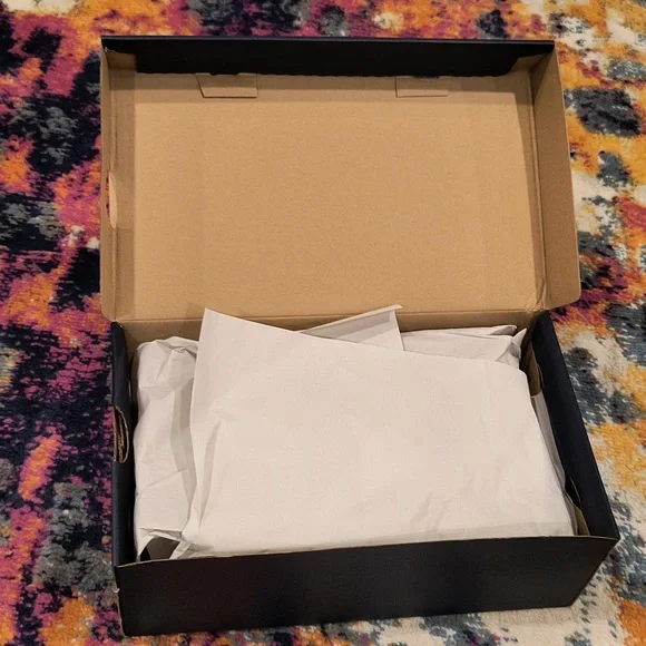 Cole Haan Emory Bow Pump Black Leather 3 inch - Picture 2 of 10